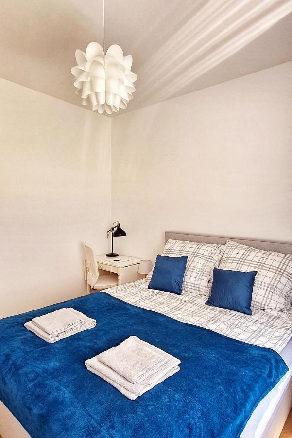 Blue Amber Apartment Rumia Exterior photo